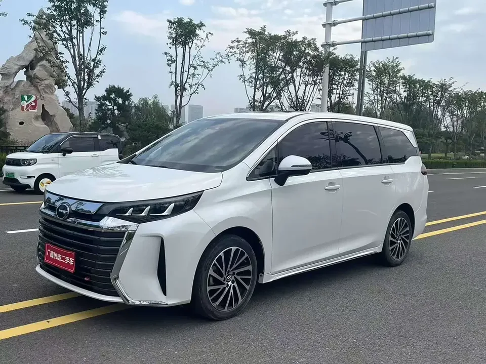 GAC Trumpchi M6 Trumpchi M6 2024 MAX 270T WDCT Premium Edition 2024 — photo 1, buy with delivery to Moscow