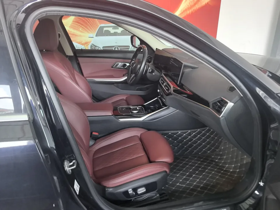 BMW 3 Series BMW 3 Series 2023 320Li M Sport Package 2023 — thumbnail 4