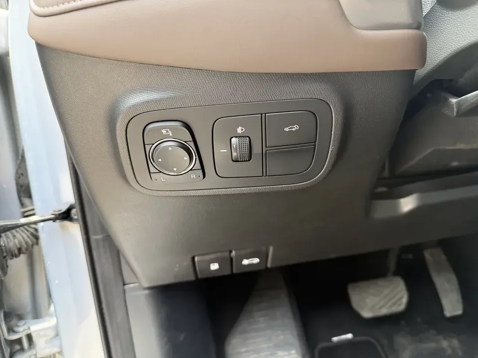 GAC Trumpchi GS4 Trumpchi GS4 2024 MAX 1.5TGDI Ultimate Edition 2024 — thumbnail 4