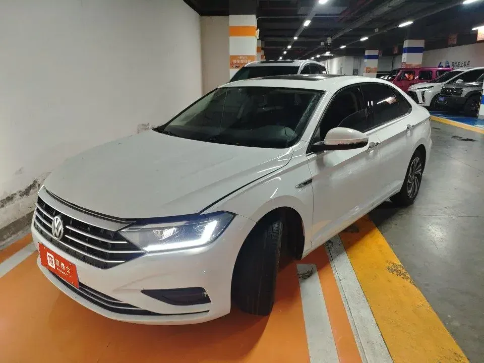 Volkswagen Sagitar Sagitar 2021 280TSI DSG Luxury Smart Edition 2022 — photo 1, buy with delivery to Moscow