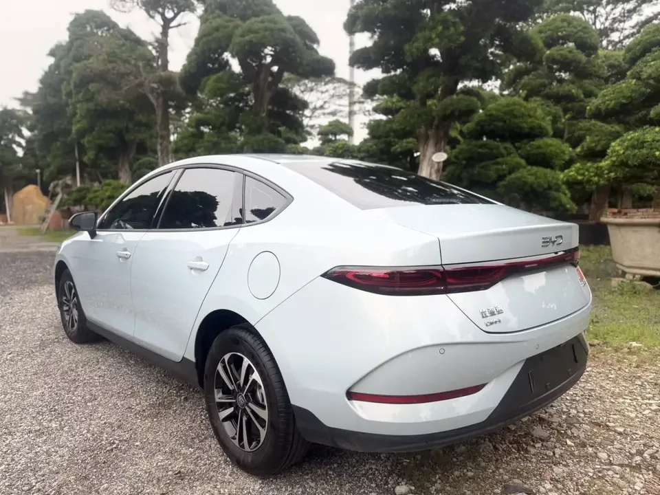 BYD Qin PLUS DM Qin PLUS DM 2026 DM-i 210KM Progressive 2026 — thumbnail 2