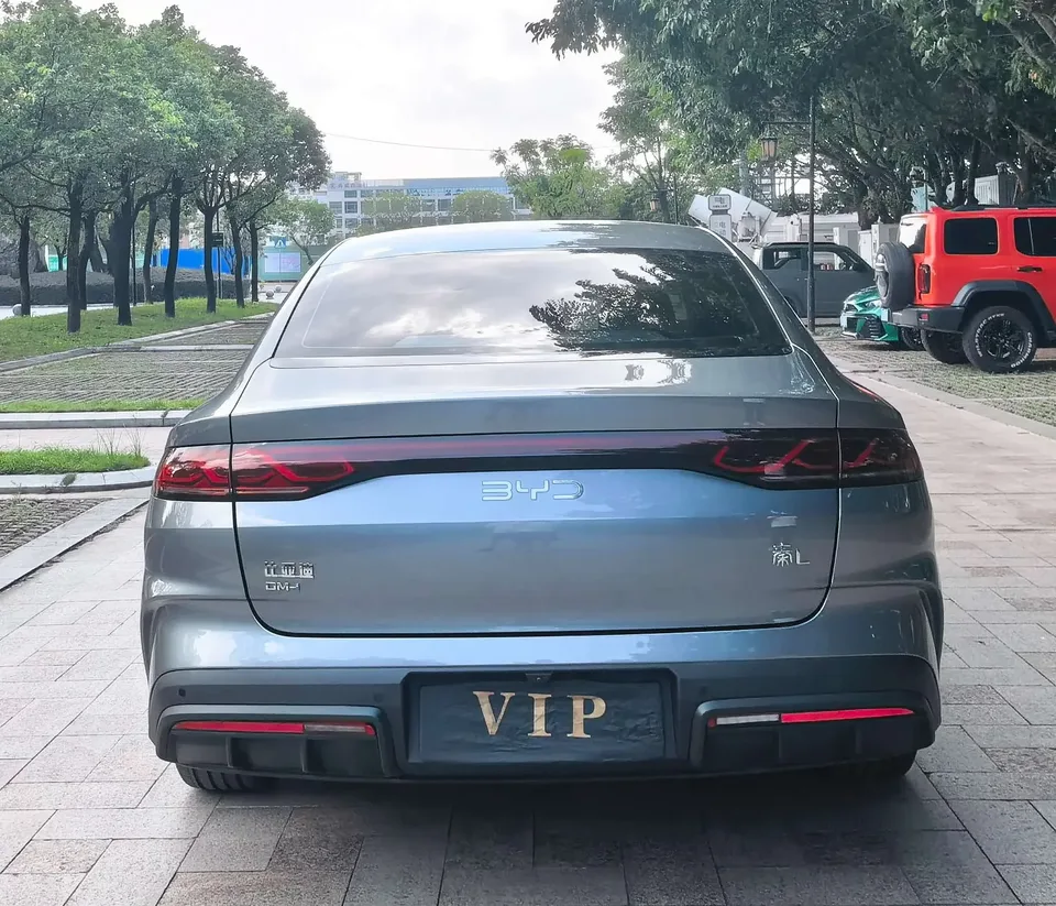 BYD Qin L DM Qin L DM 2024 DM-i 80KM Leading Type 2024 — thumbnail 2