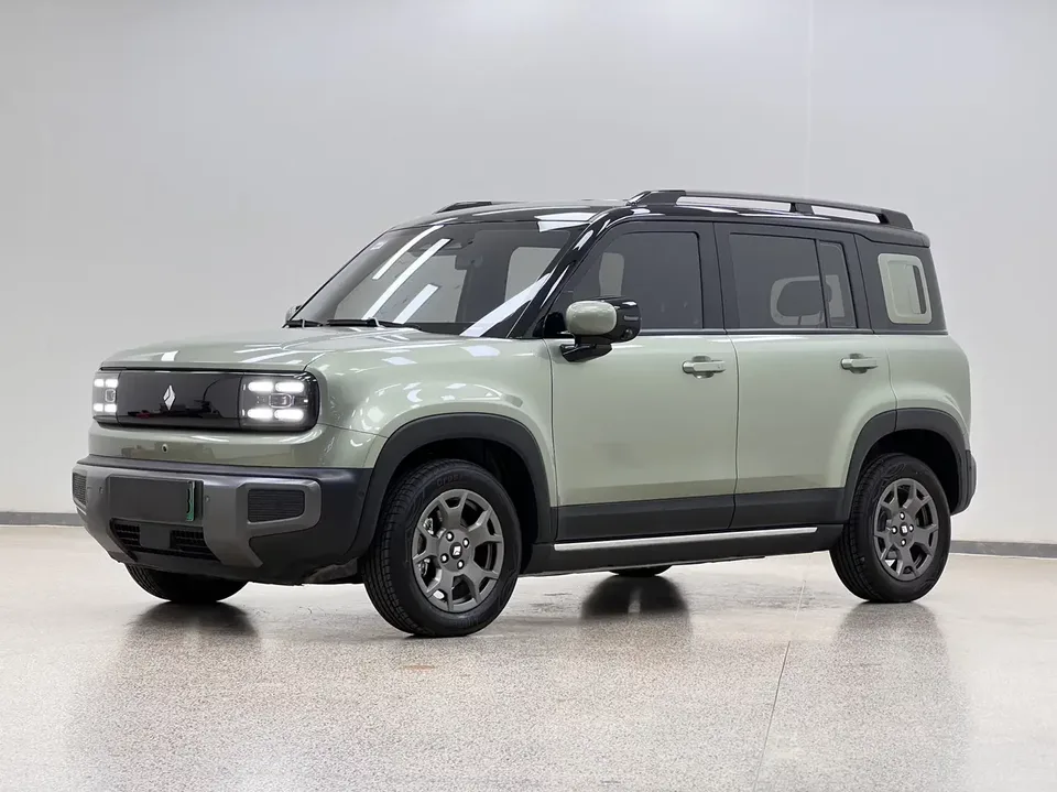 Baojun Yueya Plus Yueya Plus 2024 Smart Edition 2024 — photo 1, buy with delivery to Moscow