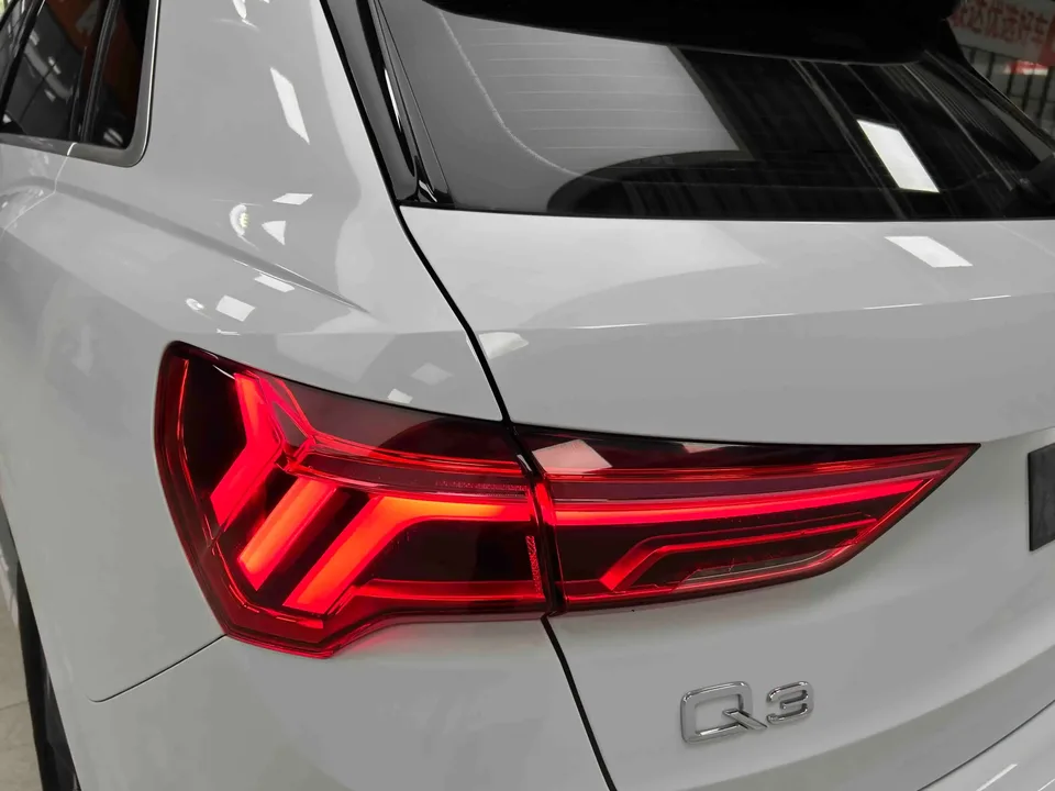 Audi Q3 Audi Q3 2022 35 TFSI Stylish Dynamic 2022 — thumbnail 3