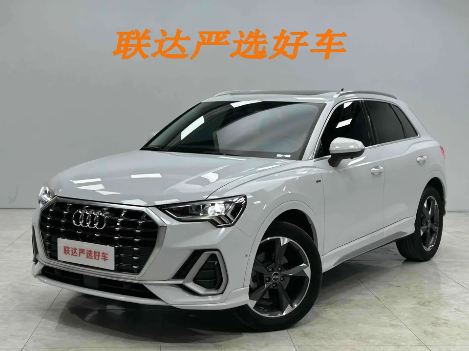 Audi Q3 Audi Q3 2022 35 TFSI Stylish Dynamic 2022 — photo 1, buy with delivery to Moscow