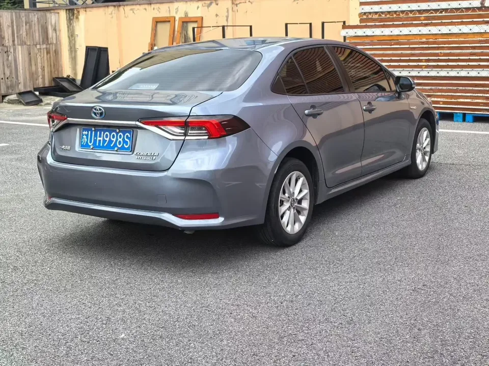 Toyota Corolla Corolla 2022 Dual Engine 1.8L E-CVT Pioneer Edition 2022 — thumbnail 2