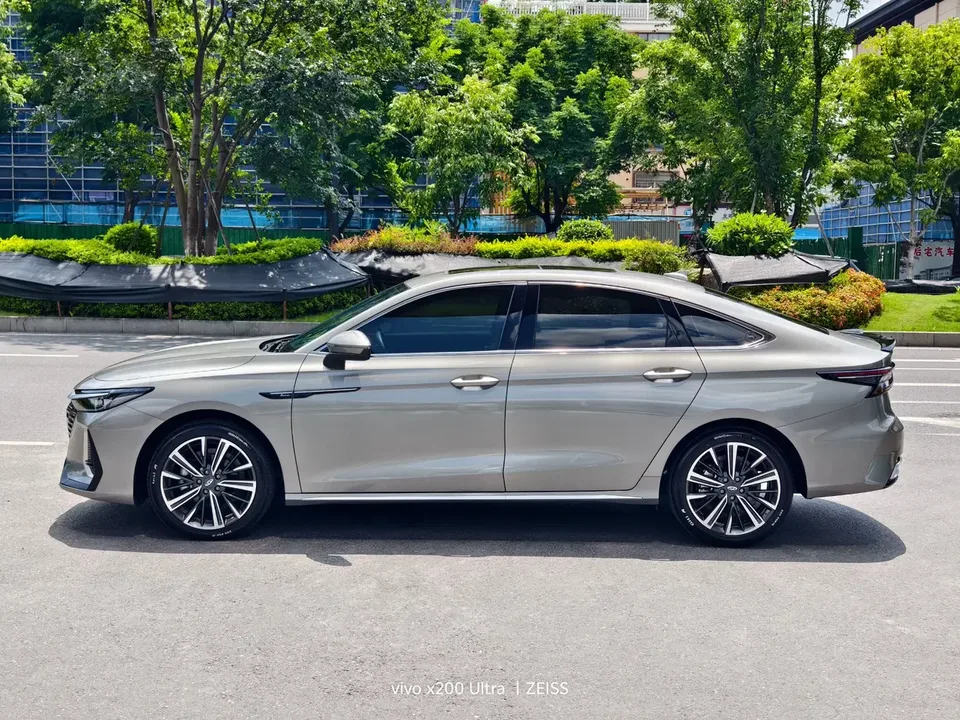 Chery Arrizo 8 Arrizo 8 2022 1.6TGDI DCT 2024 — thumbnail 4