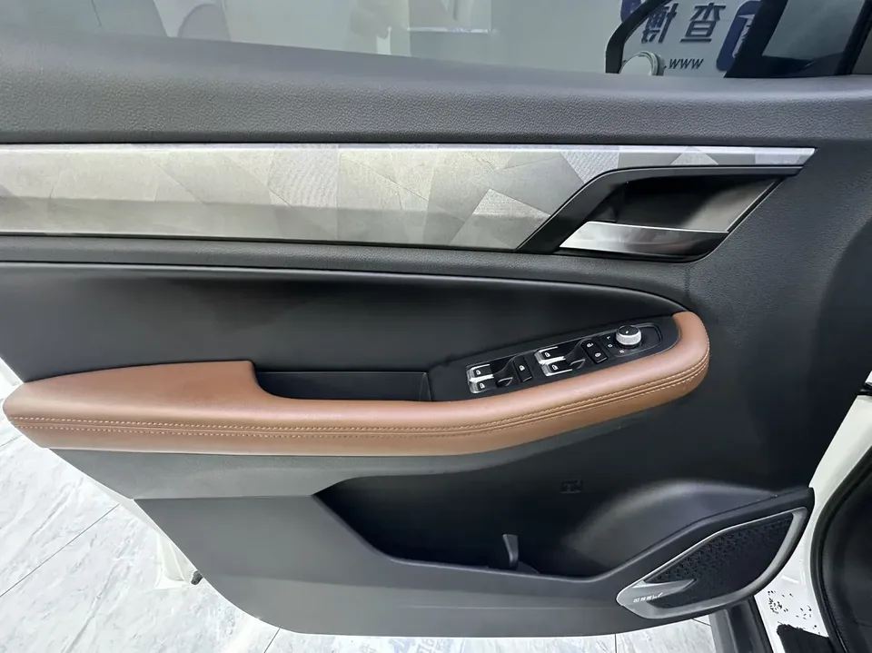 Geely Vision X6 Vision X6 2021 PRO 1.4T Automatic Premium 2023 — thumbnail 5