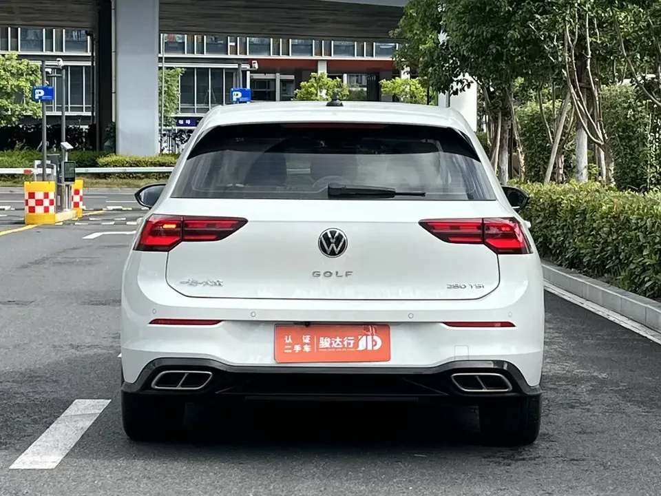 Volkswagen Golf golf 2021 280TSI DSG R-Line 2022 — thumbnail 2
