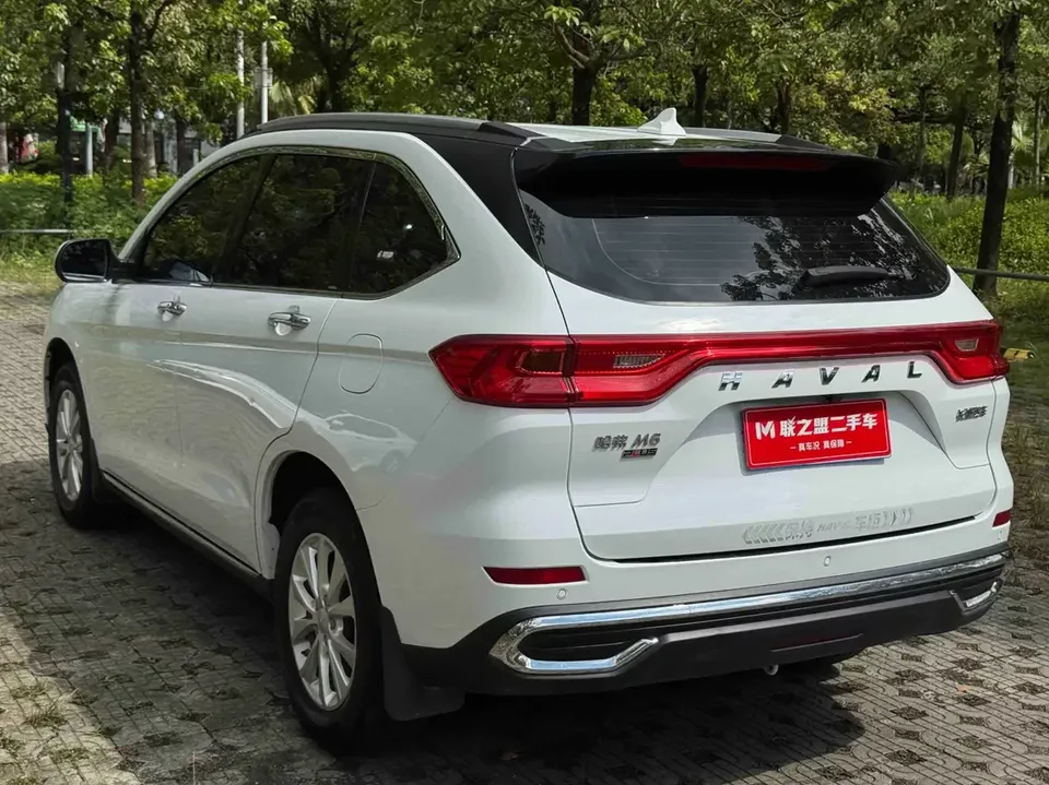 Haval M6 Haval M6 2021 PLUS 1.5T DCT Luxury Intelligent Connection 2023 — thumbnail 2