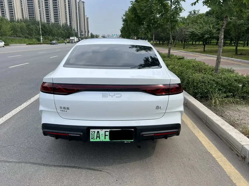 BYD Qin L DM Qin L DM 2024 DM-i 120KM Excellence 2024 — thumbnail 2