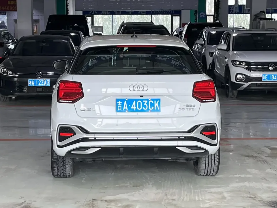 Audi Q2L Audi Q2L 2022 35 TFSI Stylish Dynamic 2023 — thumbnail 2