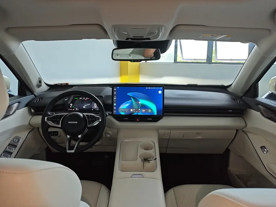 Haval H6 Haval H6 2024 1.5T Automatic 2WD Ultra Edition 2024 — thumbnail 2