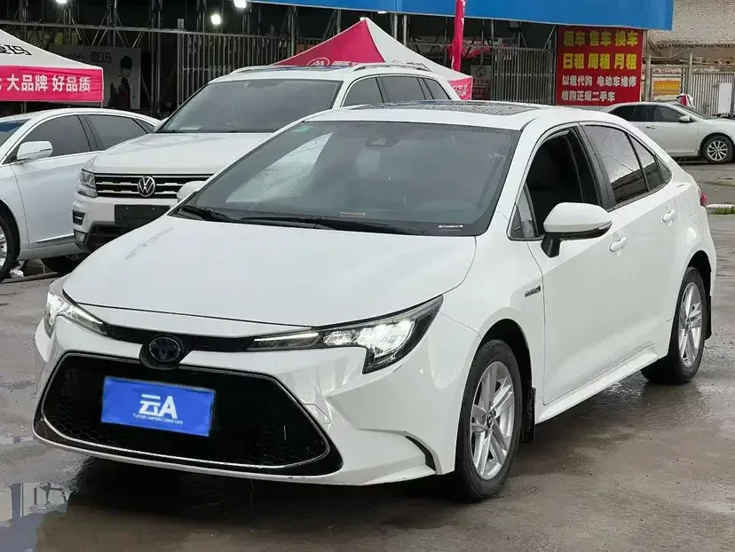 Toyota Levin Lei Ling 2021 Dual Engine 1.8H E-CVT Sports Edition 2022 — photo 1, buy with delivery to Moscow