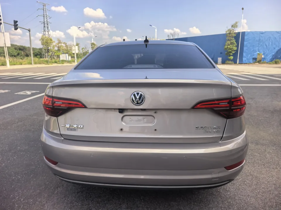 Volkswagen Sagitar Sagitar 2021 280TSI DSG Beyond Edition 2022 — thumbnail 2