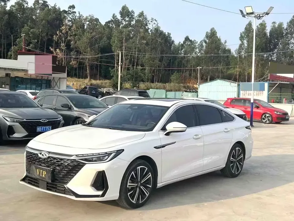 Chery Arrizo 8 Arrizo 8 2022 1.6TGDI DCT 2023 — фото 1, купить с доставкой в Москву