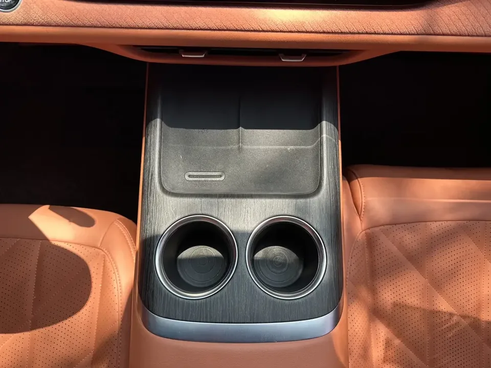 Changan CS75PLUS Changan CS75 PLUS 2025 The fourth generation 1.5T New Blue Whale Smart Premium 2024 — thumbnail 4