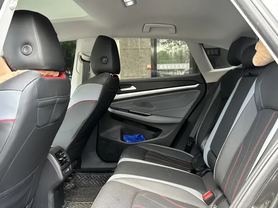 Volkswagen Lamando Lingdu 2023 Lingdu L 280TSI DSG Cool Edition 2024 — thumbnail 3