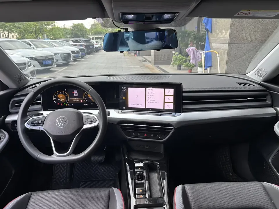 Volkswagen Lamando Lingdu 2023 Lingdu L 280TSI DSG Cool Edition 2024 — thumbnail 4