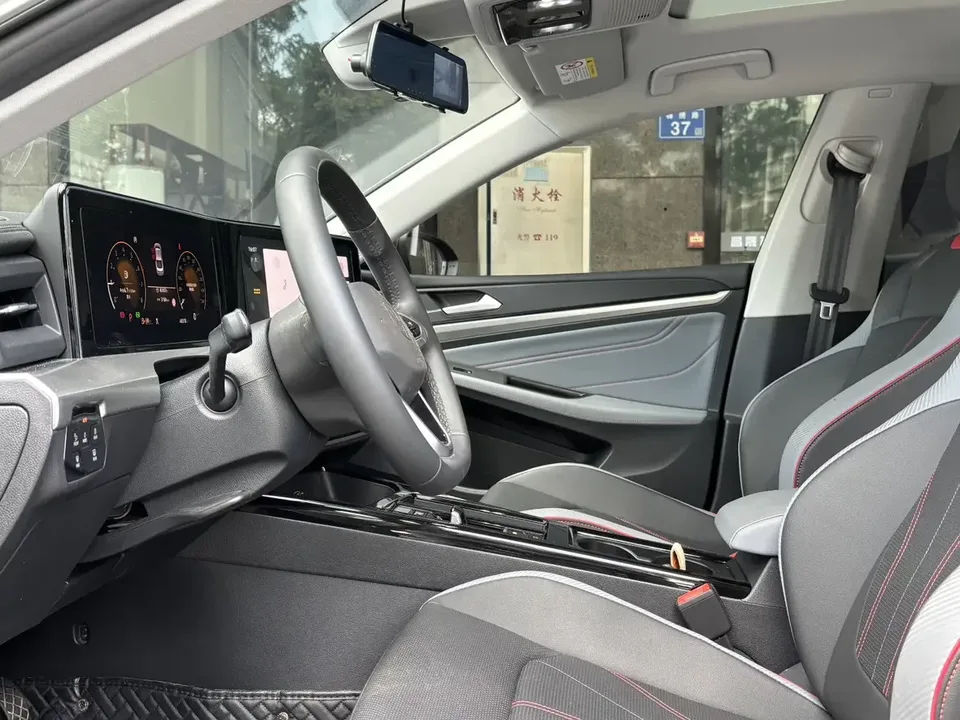 Volkswagen Lamando Lingdu 2023 Lingdu L 280TSI DSG Cool Edition 2024 — thumbnail 5