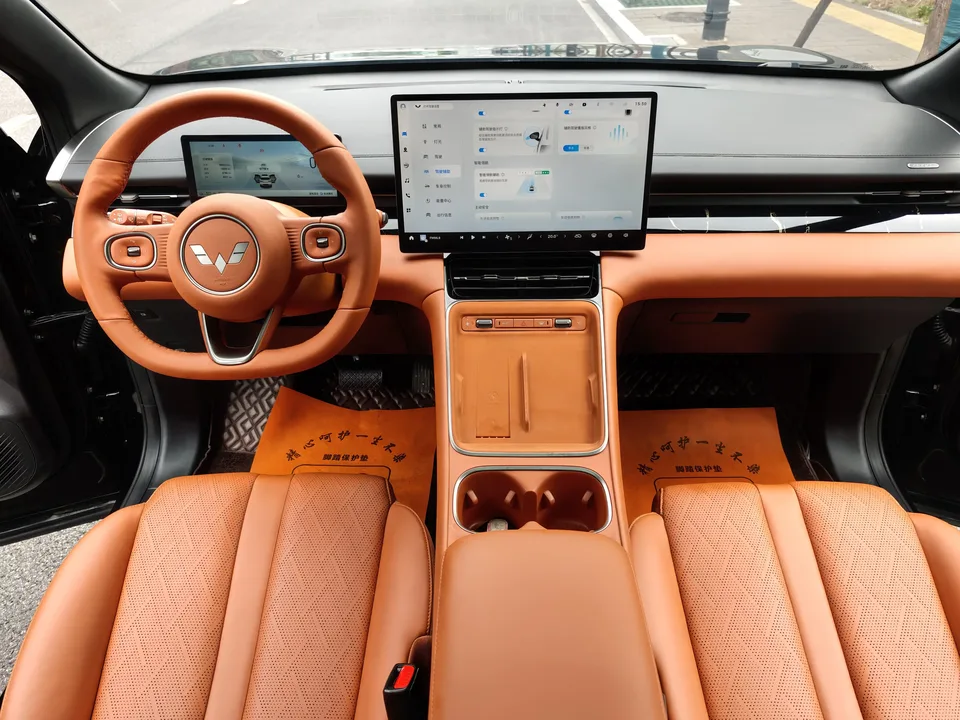 Wuling Starlight S PHEV Wuling Starlight S PHEV 2025 130km Flagship 2025 — thumbnail 2
