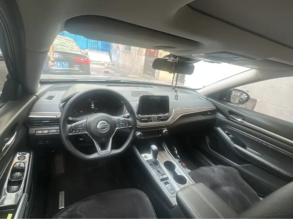 Nissan Altima Sound of nature 2021 2.0L XL Comfort Edition 2022 — thumbnail 2