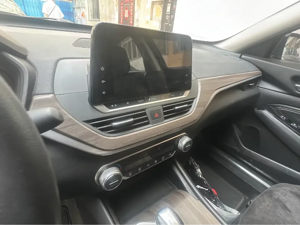 Nissan Altima Sound of nature 2021 2.0L XL Comfort Edition 2022 — thumbnail 5