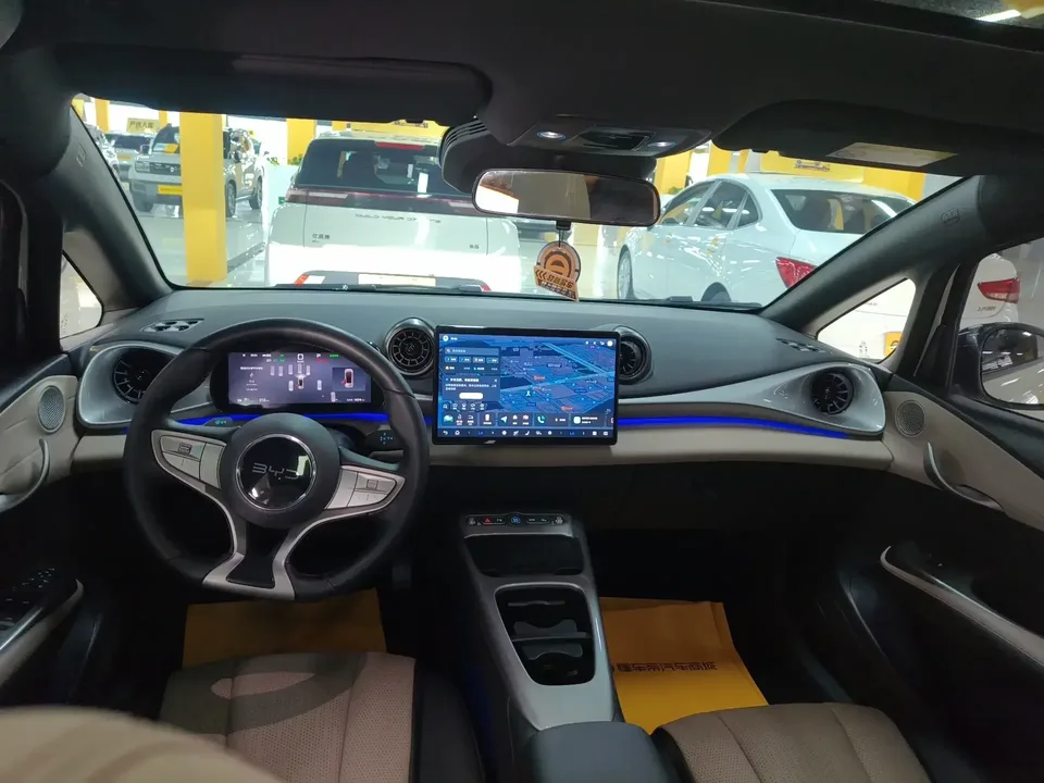 BYD Dolphin dolphin 2025 Smart Driving Edition 410KM Fashion Edition 2025 — thumbnail 2