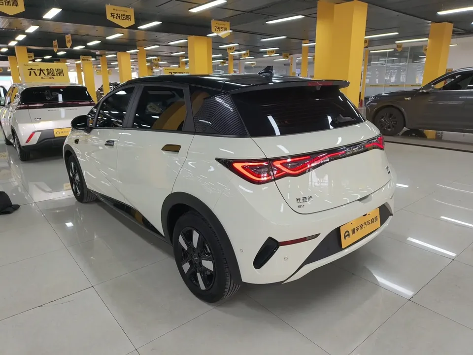 BYD Dolphin dolphin 2025 Smart Driving Edition 410KM Fashion Edition 2025 — thumbnail 4
