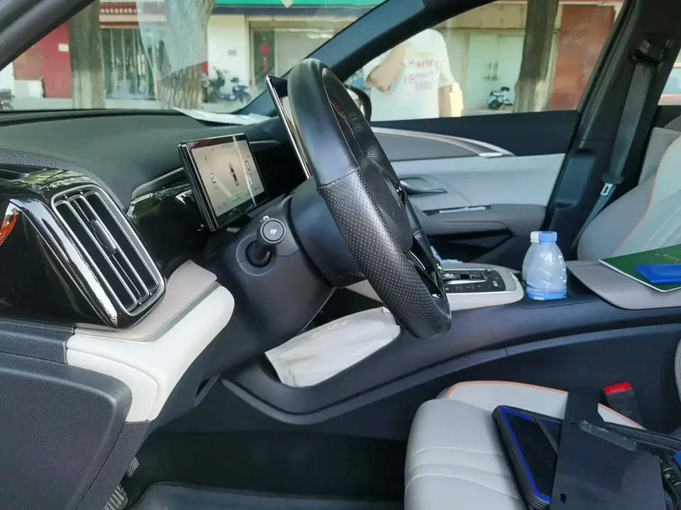 BYD Song Pro DM Song Pro DM 2024 DM-i Honor Edition 110km Excellence 2024 — thumbnail 4