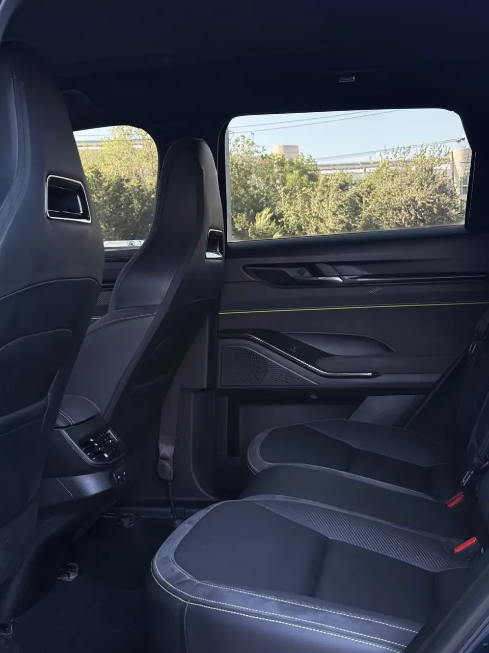 Haval H6S Haval H6S 2022 1.5T DHT Joy Run Edition 2023 — thumbnail 3