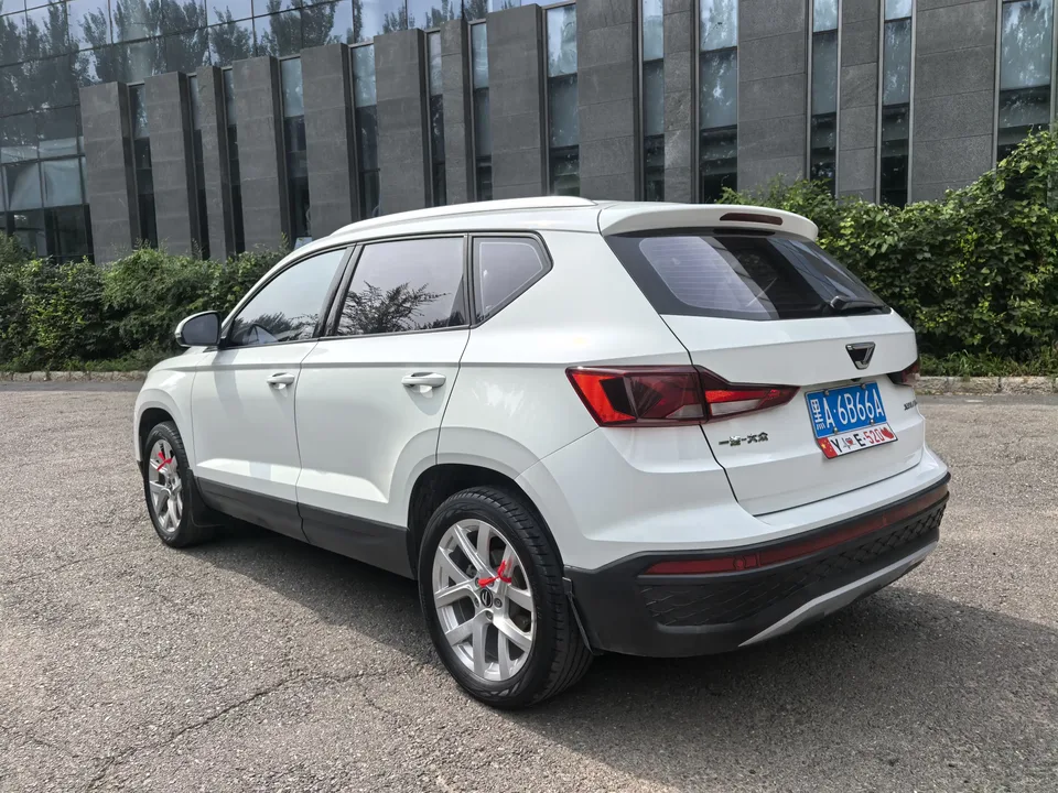 Jetta VS5 Jetta VS5 2023 280TSI Automatic Progressive Edition 2023 — миниатюра 2