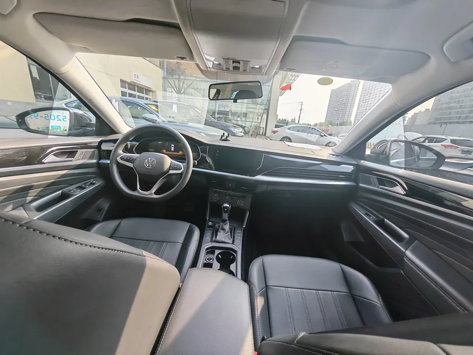 Volkswagen Passat Passat 2025 280TSI Business Edition 2025 — thumbnail 4