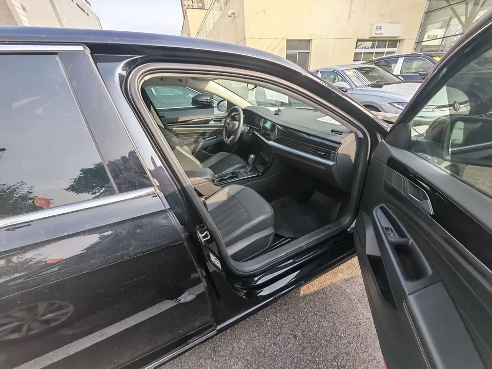 Volkswagen Passat Passat 2025 280TSI Business Edition 2025 — thumbnail 5