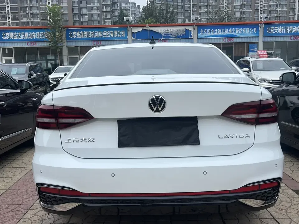 Volkswagen Lavida Lavida 2024 300TSI DSG Full Elegance Edition 2025 — миниатюра 2