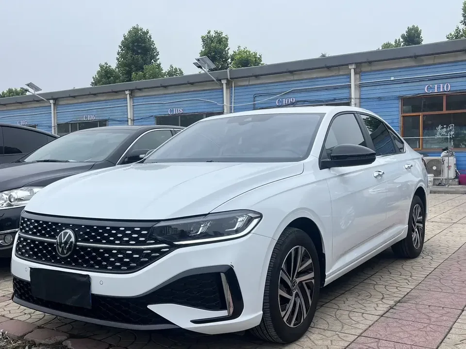Volkswagen Lavida Lavida 2024 300TSI DSG Full Elegance Edition 2025 — фото 1, купить с доставкой в Москву