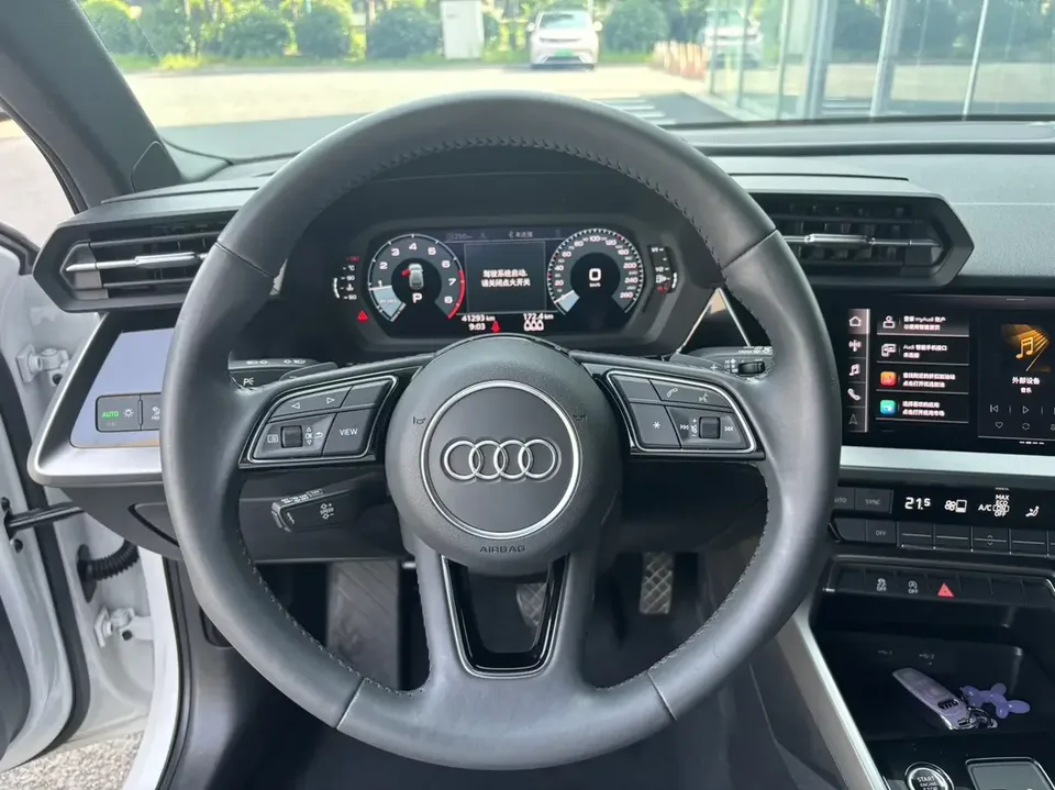 Audi A3 Audi A3 2021 Sportback 35 TFSI Progressive Elegance 2022 — миниатюра 3