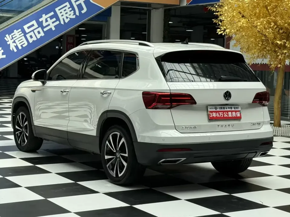 Volkswagen Tharu tuyue 2022 280TSI 2WD Deluxe Edition 2022 — thumbnail 4