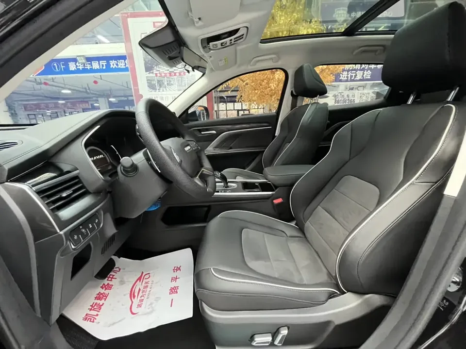 Haval H6 Haval H6 2023 National Trend Edition 1.5T Automatic Champion Edition 2023 — thumbnail 3