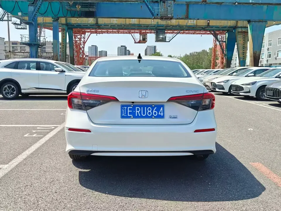 Honda CIVIC Civic 2022 240TURBO CVT Dynamic C-position Special Edition 2024 — миниатюра 2