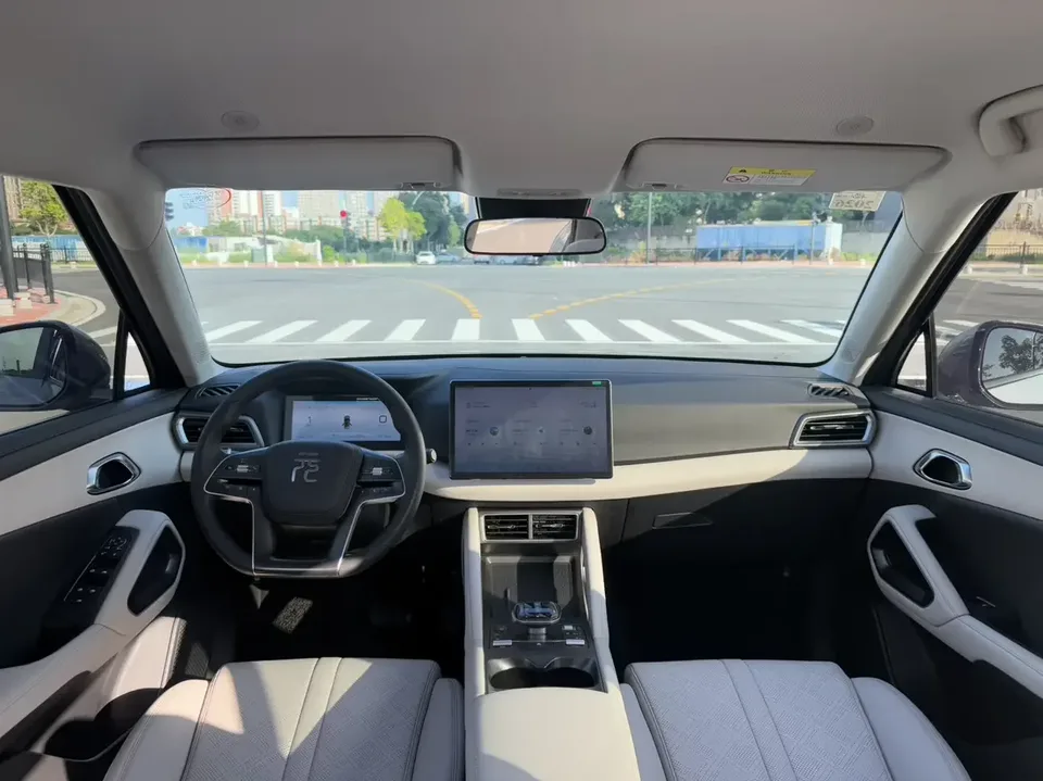 BYD Yuan Up Yuan UP 2024 401KM Leading Type 2024 — thumbnail 4
