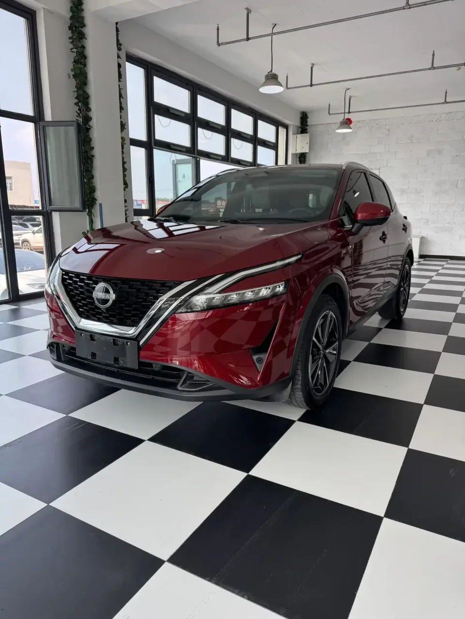 Nissan Qashqai Qashqai 2023 1.3T Ultimate Edition 2023 — photo 1, buy with delivery to Moscow