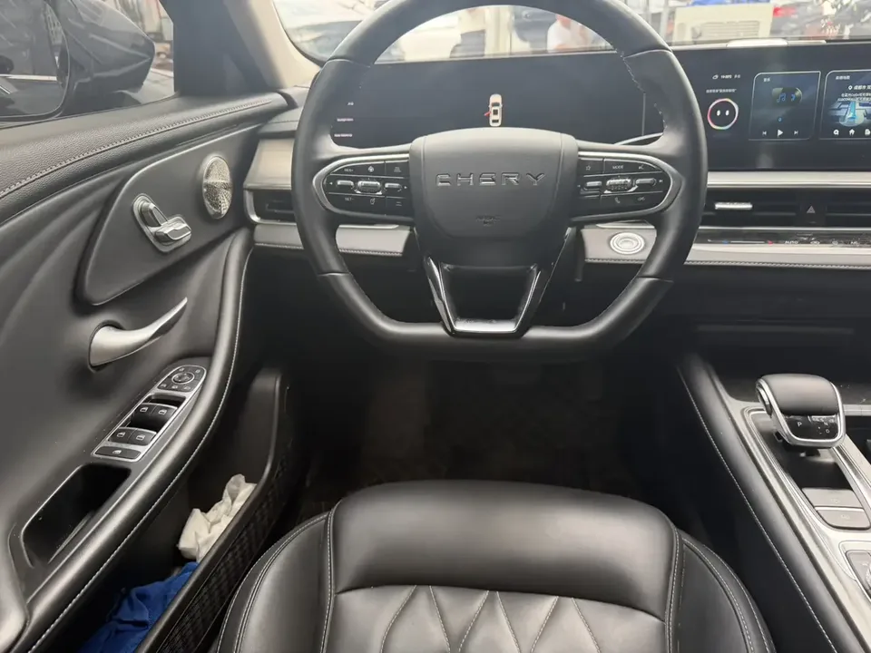 Chery Arrizo 8 Arrizo 8 2022 1.6TGDI DCT Elegant 2024 — thumbnail 4
