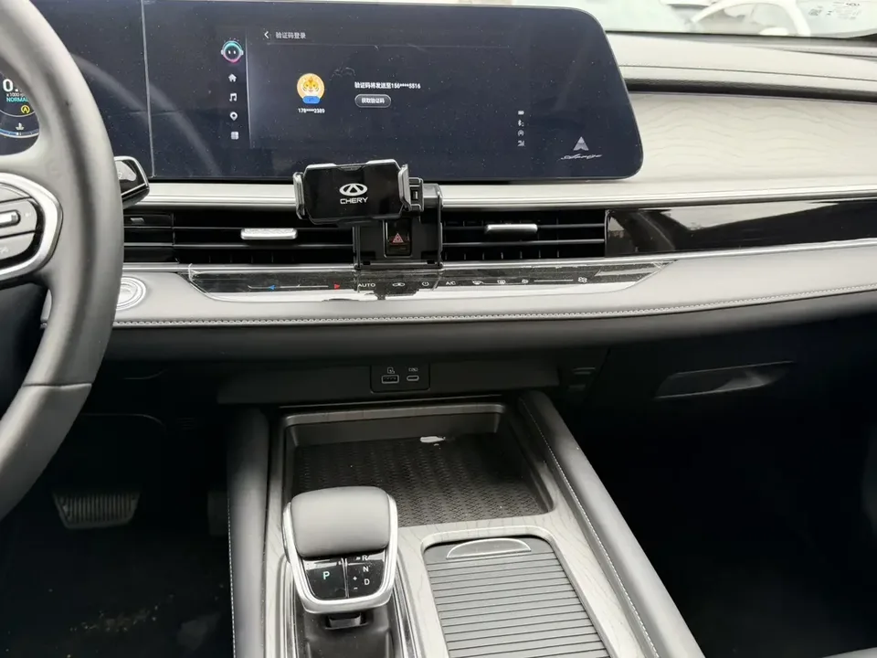 Chery Arrizo 8 Arrizo 8 2022 1.6TGDI DCT 2023 — thumbnail 3