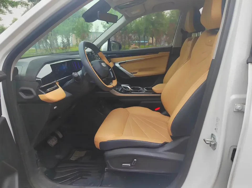 Geely Atlas L Boyue L 2023 1.5TD DCT Premium 2023 — thumbnail 3
