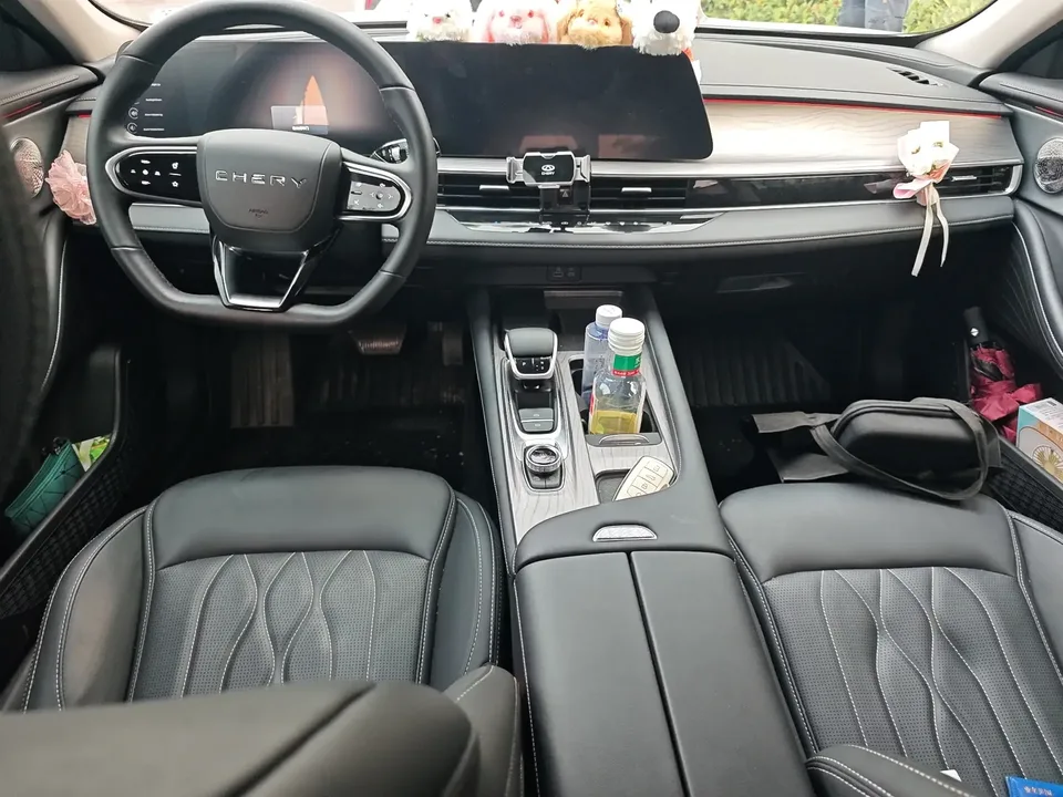 Chery Arrizo 8 Arrizo 8 2025 1.6TGDI DCT 2025 — thumbnail 2