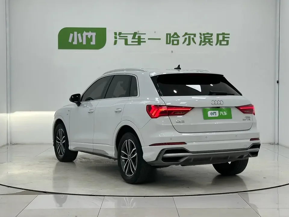 Audi Q3 Audi Q3 2022 35 TFSI Progressive Dynamic 2022 — миниатюра 2