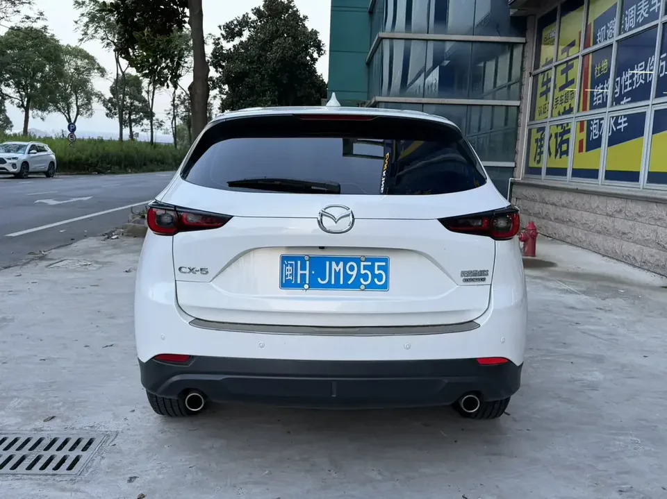 Mazda CX-5 Mazda CX-5 2024 2.0L Automatic 2WD Comfort 2024 — thumbnail 2