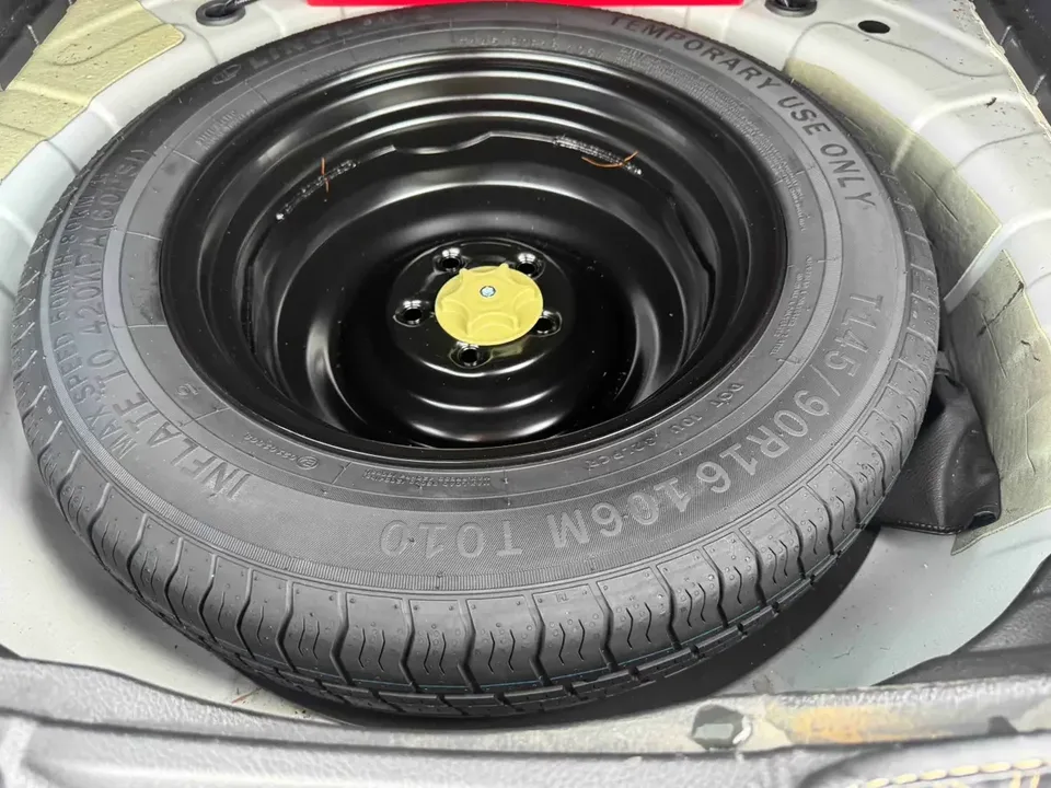 Nissan X-Trail Qijun 2022 2.0L 2WD Smart Link Premium Edition 2022 — thumbnail 3
