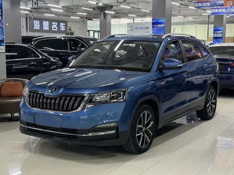 Skoda Comek Comek 2021 1.5L Automatic Comfort Edition 2022 — photo 1, buy with delivery to Moscow